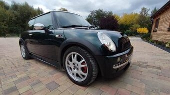 Mini Cooper S R53, rok 2003, vyhřívané přední okno i sedačky
