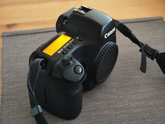 Canon 5D classic full frame