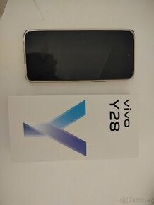 Mobilní telefon Vivo Y28 zanovni