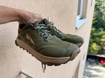 Prodám zánovní Altra Lone Peak 9+ vel 41