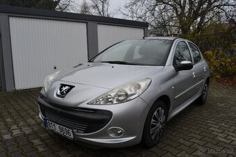 Peugeot 206+ 1.4i 54kw rok 2012 - 1