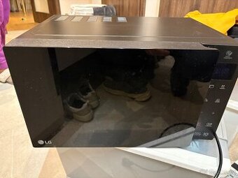 Mikrovlnka LG MH6535GIS