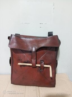 kožená brašna vhodná na motoveterana Jawa, ČZ, Ogar a jine