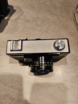 Fotoaparát Vilia Triplet 69-3 4/40 + externí blesk