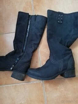 Kožené dámské kozačky