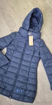 Elegantní dámská zimní bunda Met