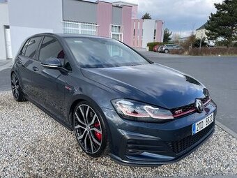 Volkswagen Golf GTI 2.0 TSi/180kW - DSG,LED,..
