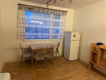 Pronájem bytu 1+1 v Bílině, Sídliště Za Chlumem