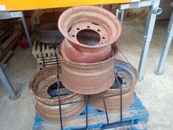 Disky na traktorový přívěs