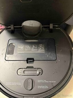 Robotický vysavač + MOP Xiaomi Mi Robot Vacuum-Mop Pro