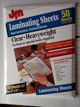 Laminovací fólie silná, průhledná a lesklá,