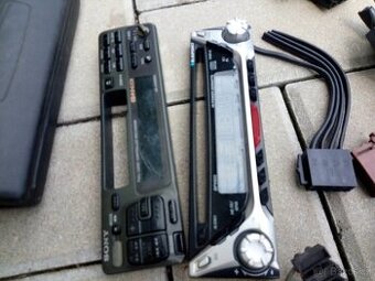 autoradio,reproduktor, radio,cd