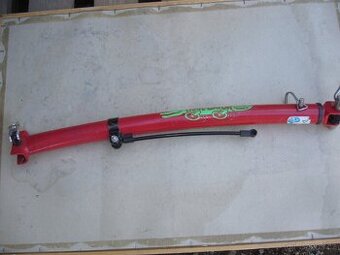 TAŽNÁ TYČ ALIGÁTOR PRO UPEVNĚNÍ DĚTSK.KOLA ZA KOLO