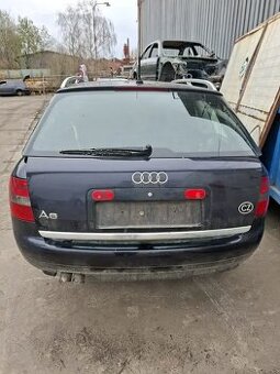 Víko kufru, kufrové dveře Audi A6 C5 Avant (2002)