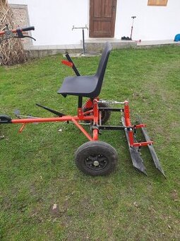 vozík za traktor