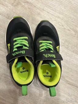 Prodám chlapecké boty vel.31