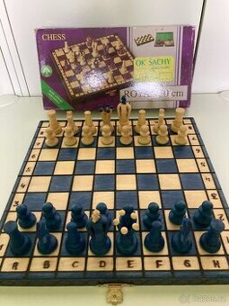 Luxusní dřevěné šachy – ruční výroba