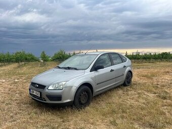 Ford Focus 1.6 benzín 74kW 2004