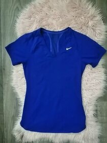 Sportovní dámská trička Nike a Primark - 1