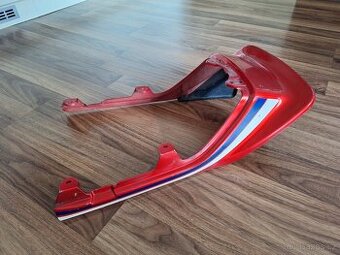 Honda CB400N - kapotáž podsedlový plast