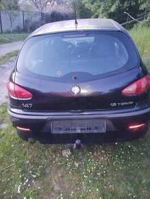 Alfa Romeo 147