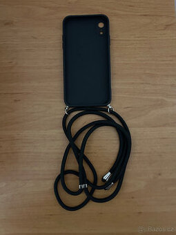 Pouzdro na mobil i-Phone XR a 11 se závěsem