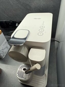 Kávovar Nespresso De’Longhi Lattissima One EN510.W