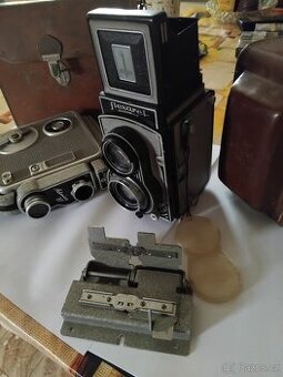Fotoaparát a kamera