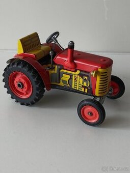 Traktor Zetor Kovap stará hračka - 1
