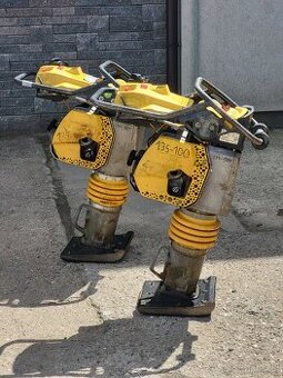 Vibrační pěch Bomag BT65