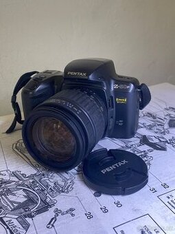 Pentax Z-50P + SMC Pentax FA 28-105mm f/4-5.6 – klasika v pe