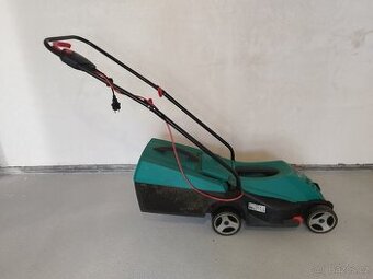 Bosch elektrická sekačka