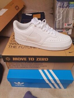 Nike Court Vision Low