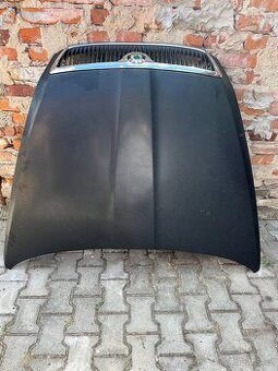 Přední kapota Octavia 2