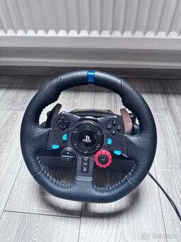 Logitech G29 Driving Force + pedály