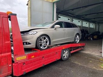 Ford Mondeo MK5 Vešketé díly