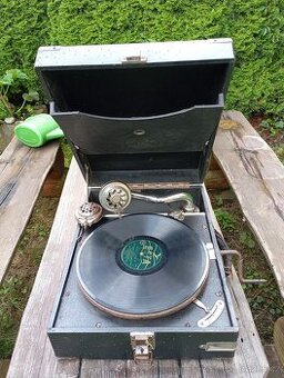 Gramofon na kliku