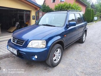 CR-V , VELMI PĚKNÁ