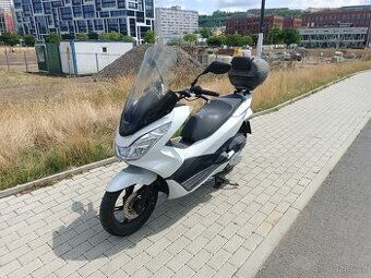 Honda PCX 125, r.v.2015