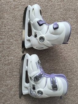 Lední brusle OXELO 32-34