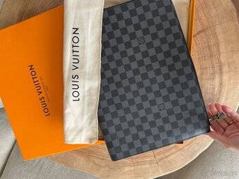 LV originál obal na notebook