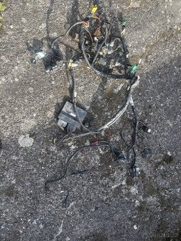 Elektrika plus jednotka a Quickshifter na Gsxr 750 06-07