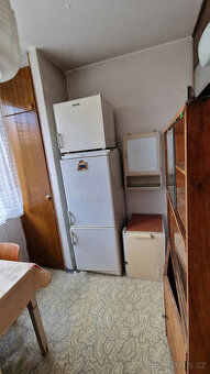 Prodám starší lednici