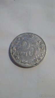 Bankovky a mince Československo