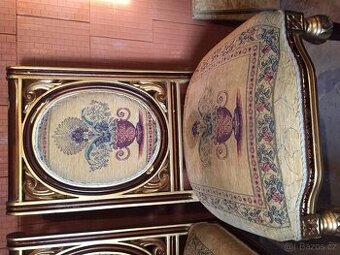 Starožitné dřevěné židle