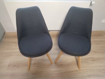 Černé jídelní židle