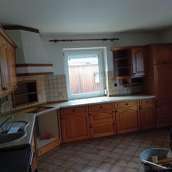 Kuchyňská linka se spotřebiči