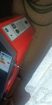 Prodám nový kotel na dřevo Atmos