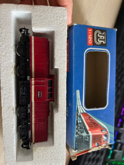 TT BTTB Dieselová lokomotiva BR 110 104-7 DR