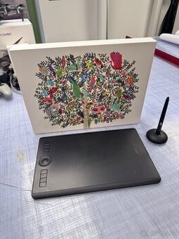 Wacom Intuos Pro M – grafický tablet, kompletní balení